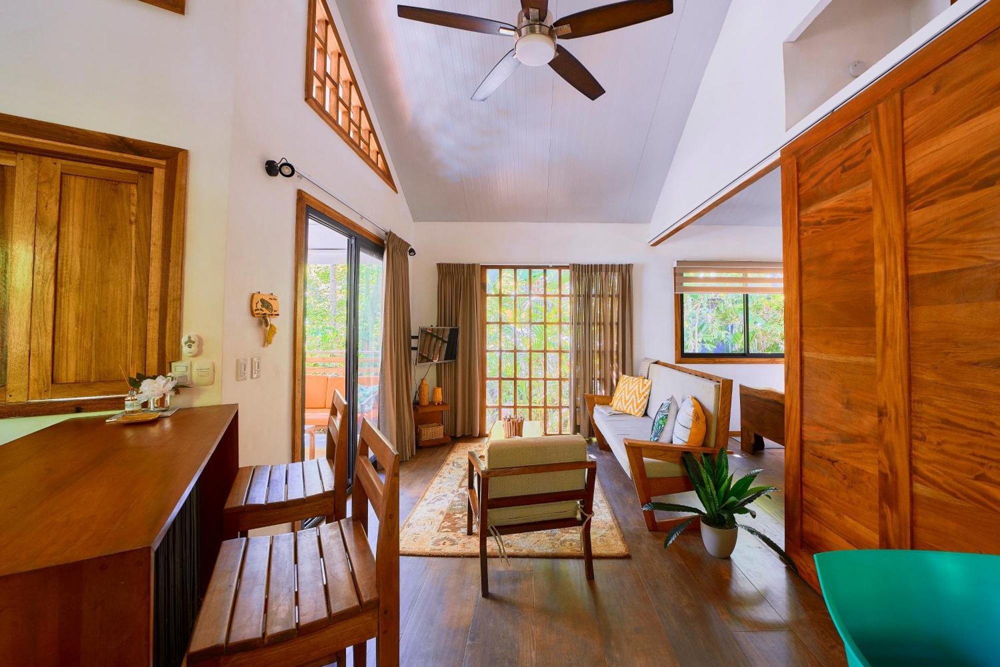 Dragonfly Beachfront Villas-Adult Only Punta Uva Exterior photo